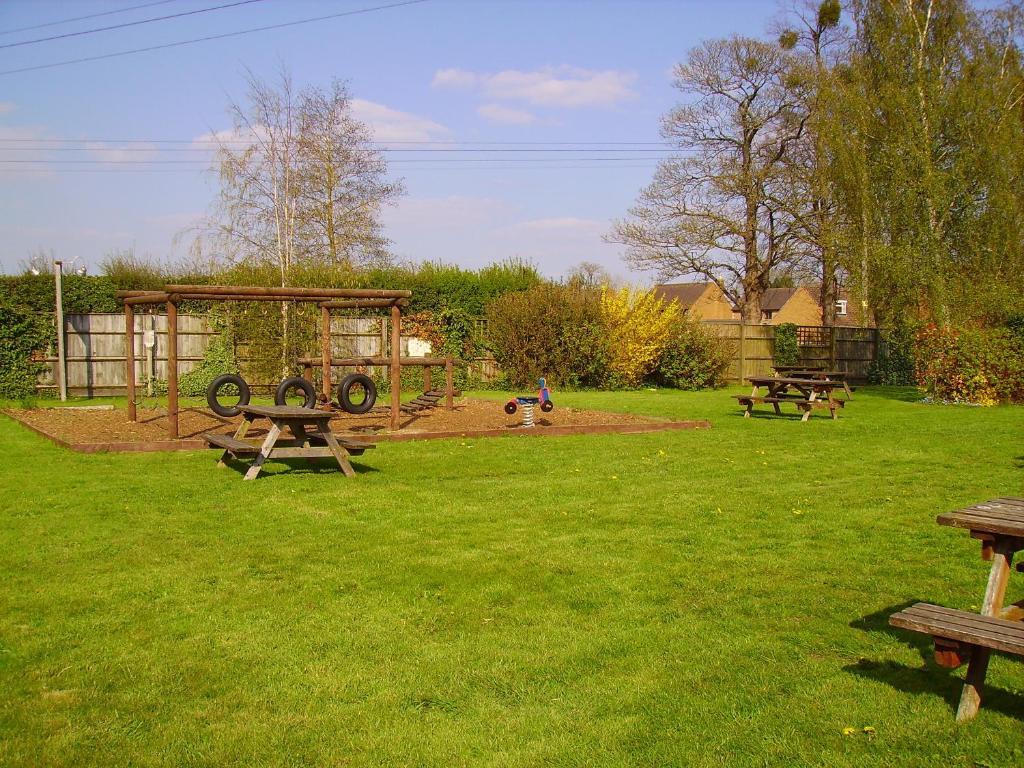The Bell Inn Frampton on Severn Exterior photo